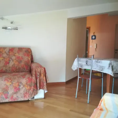 Mansarda Raggio Di Sole Nocleg ze śniadaniem 3*